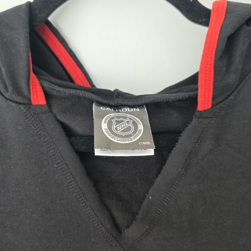 NHL Calgary Flames Black and Red Crew Neck Hoodie - Picture 4 of 12